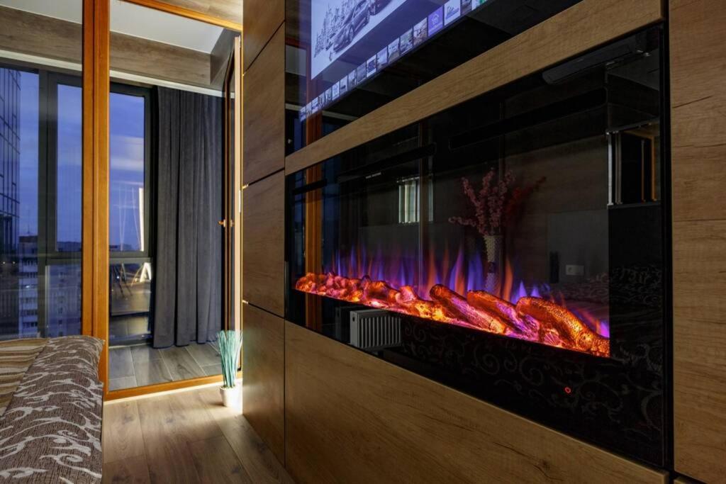 City Center. Panoramic Windows. Fireplace. Chişinau Exteriör bild